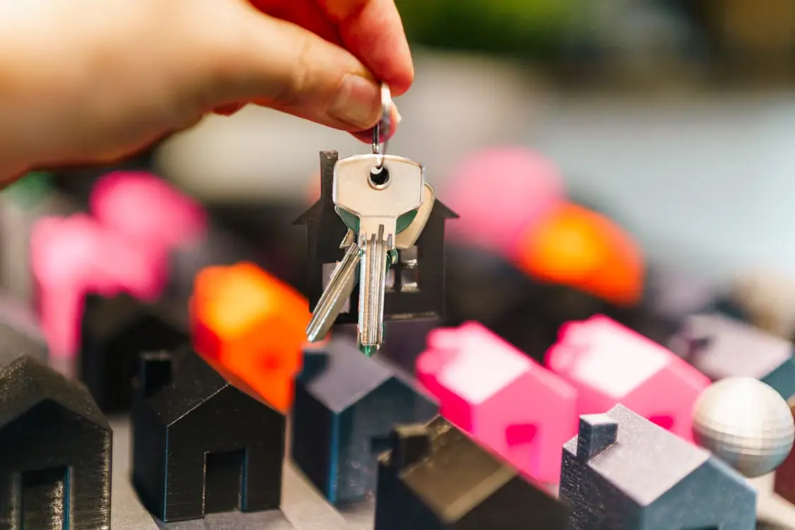 Como invertir en bienes raices con Pandero