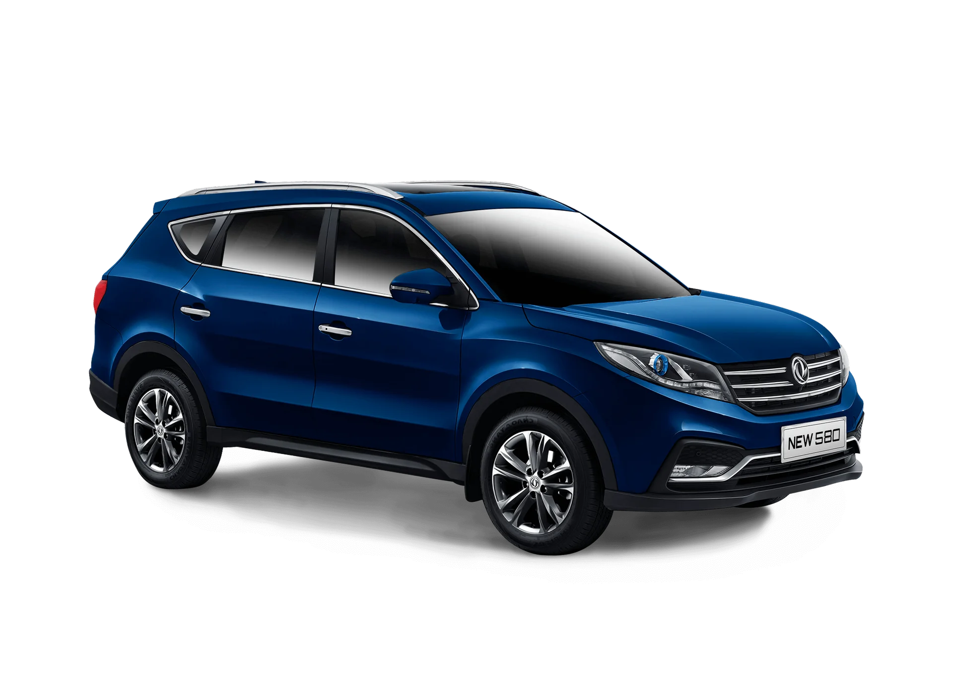 SUV DFSK New Glory 580 color azul marino vista lateral tres cuartos sobre fondo blanco