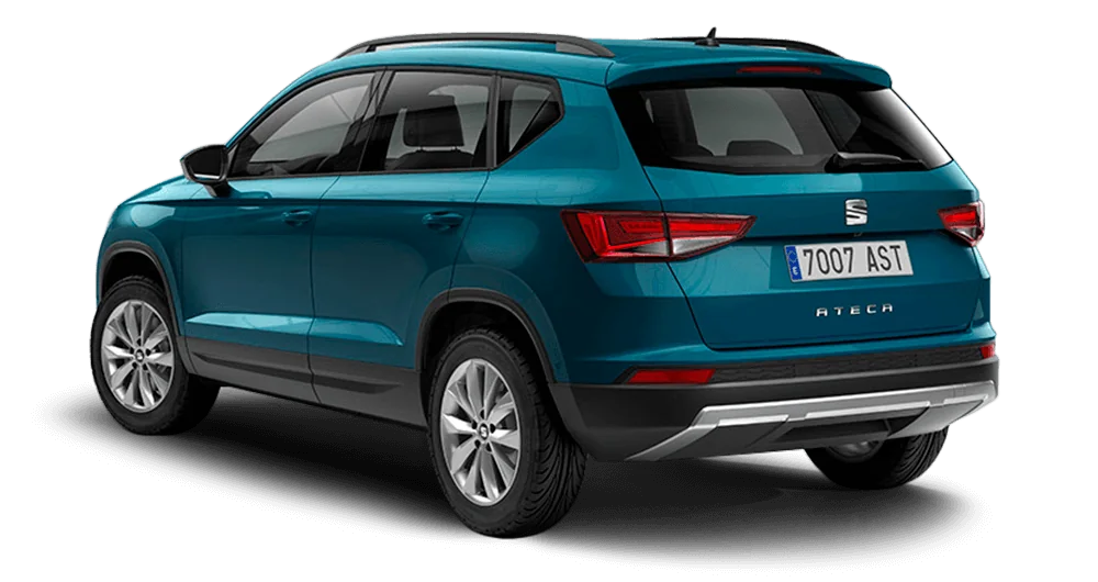 SUV SEAT Ateca azul petróleo vista trasera en tres cuartos con luces LED traseras y rines de aleación