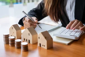 Comprar un terreno: documentos, cargas, costos y cómo financiarlo